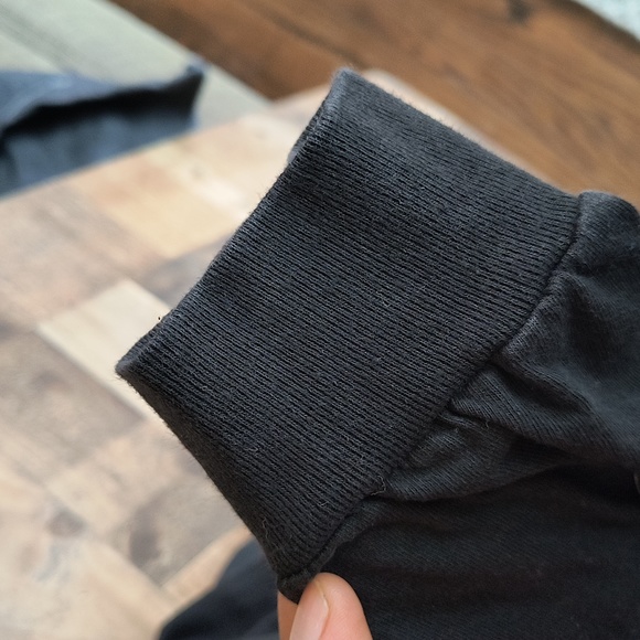 Last Call Chillin Like A Villain Black Long Sleeve Graphic T Shirt Sz Med Men - Picture 6 of 16